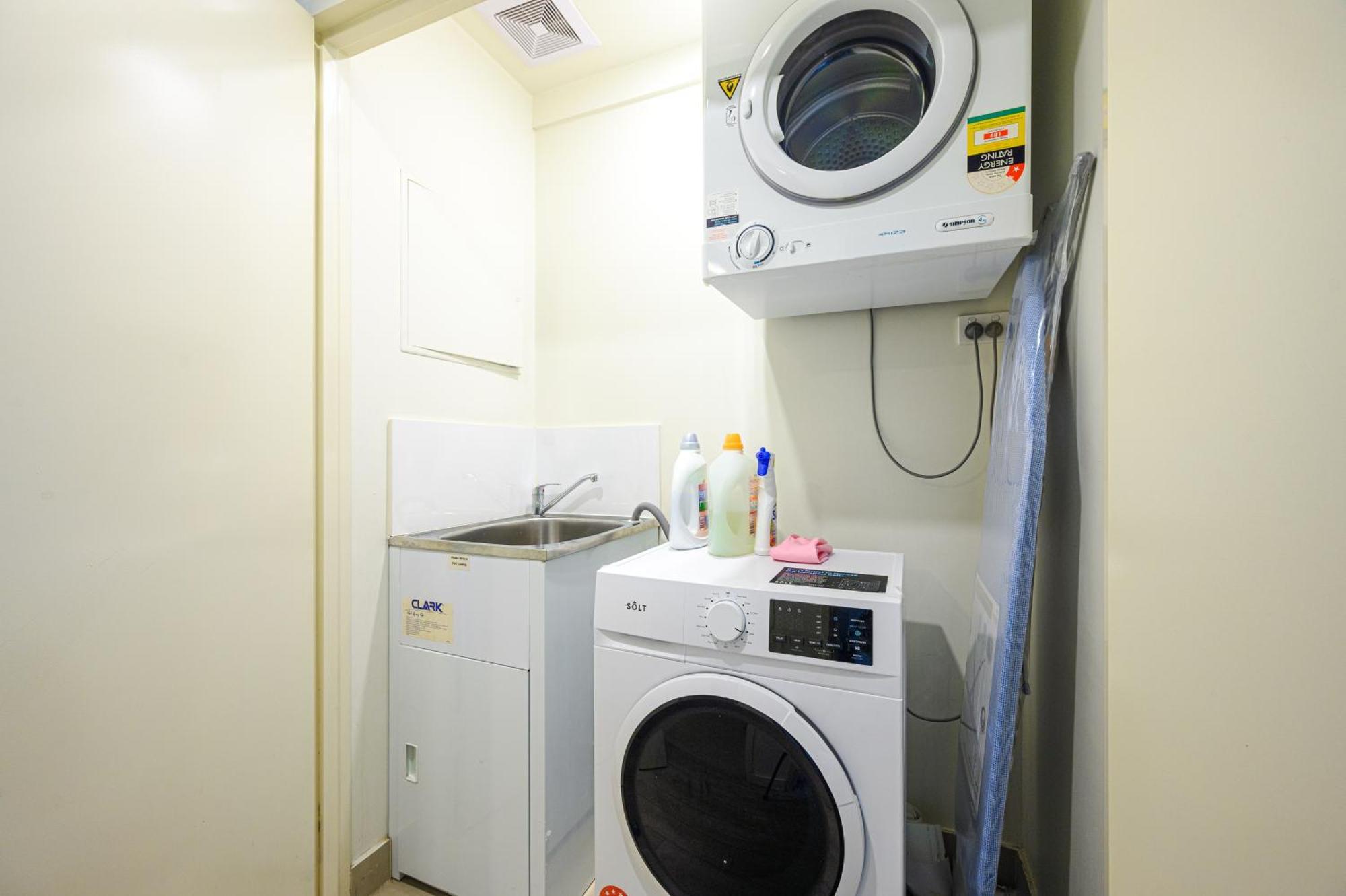 Liverpool Adorable 2Br Apt With Free Parking 워윅 팜 외부 사진