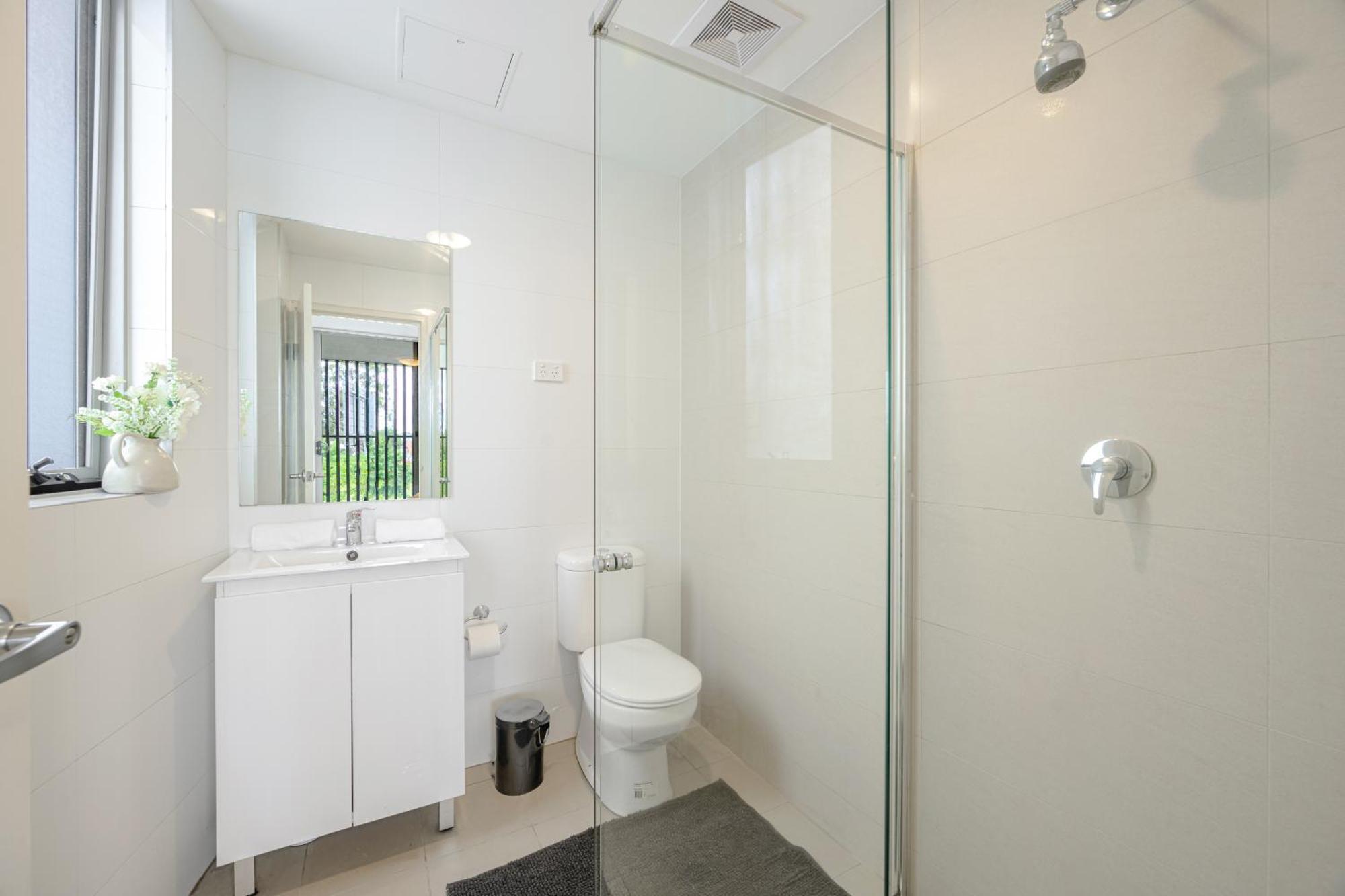 Liverpool Adorable 2Br Apt With Free Parking 워윅 팜 외부 사진